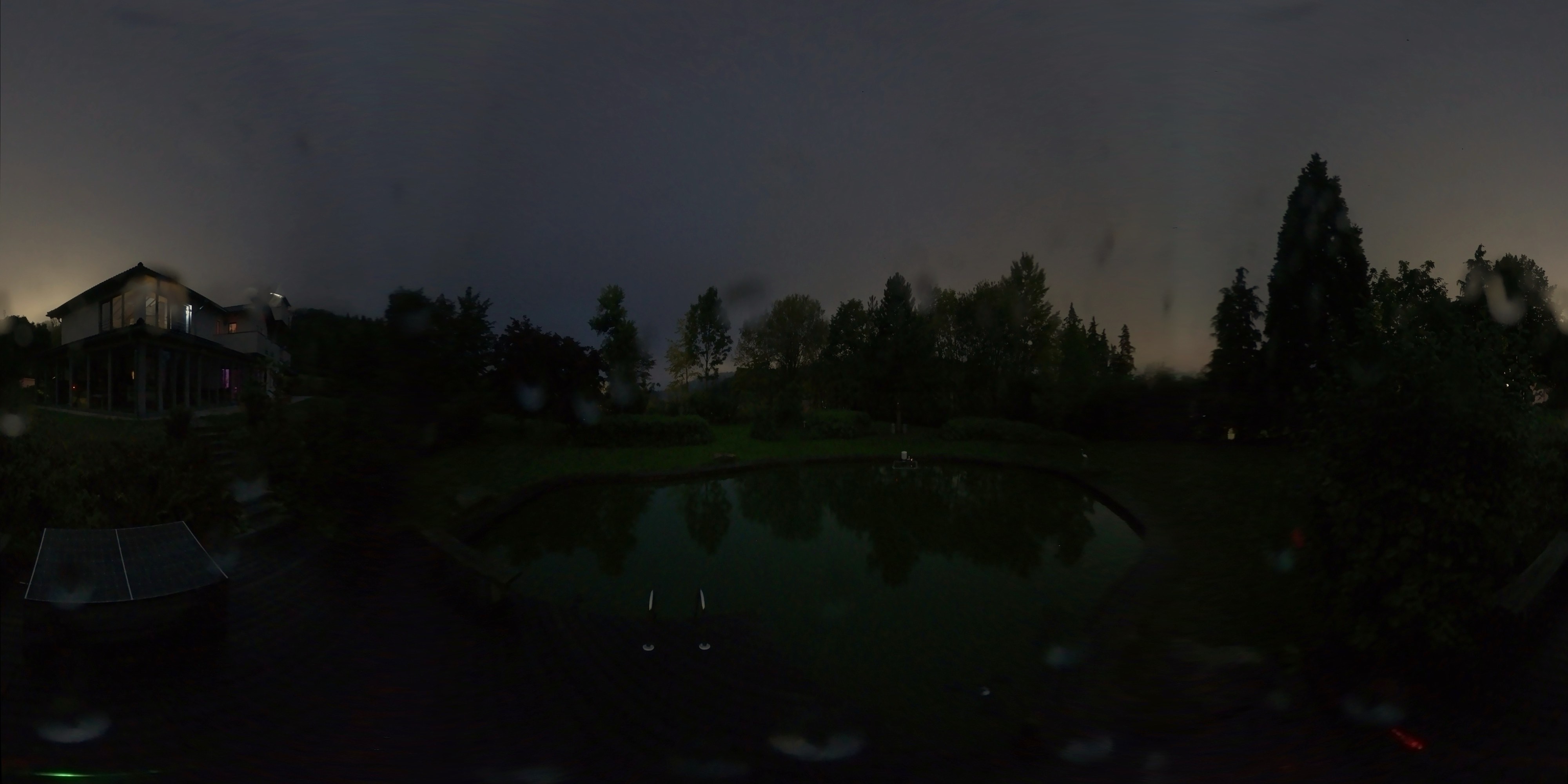 Live-Gartenpanorama